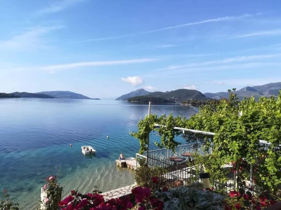 Villa Violeta Lefkada Nydri Exteriér fotografie