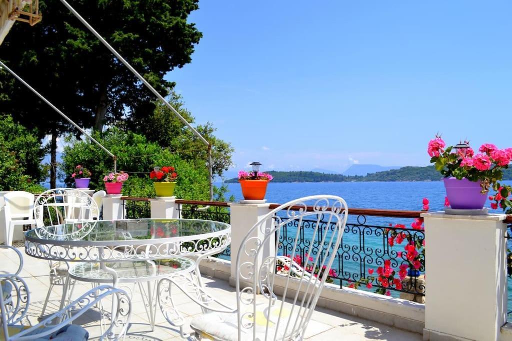 Villa Violeta Lefkada Nydri Exteriér fotografie
